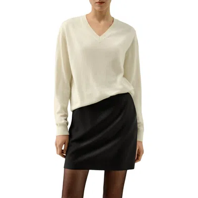 Lilysilk Baby Cashmere V-neck Sweater In White