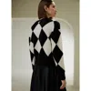 Lilysilk Round Neck Diamond Pattern Cashmere Sweater In Black