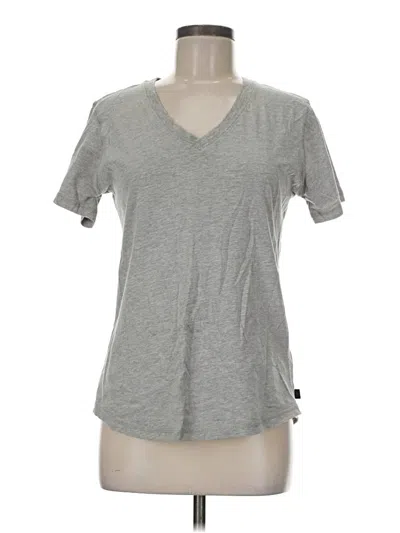 Pre-owned Lincoln Outfitters Active T-shirt In Gray