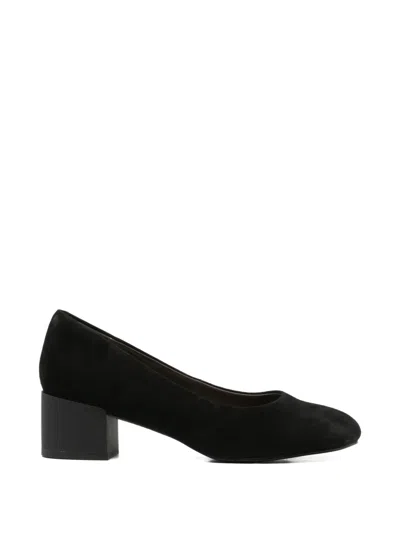 Linda Baumann Block-heel Pumps In Black