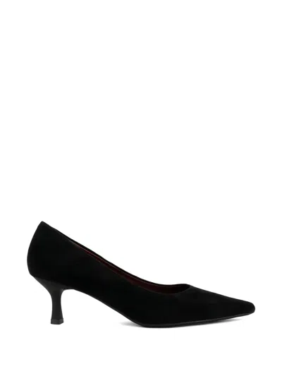 Linda Baumann Pointed Pumps In Black
