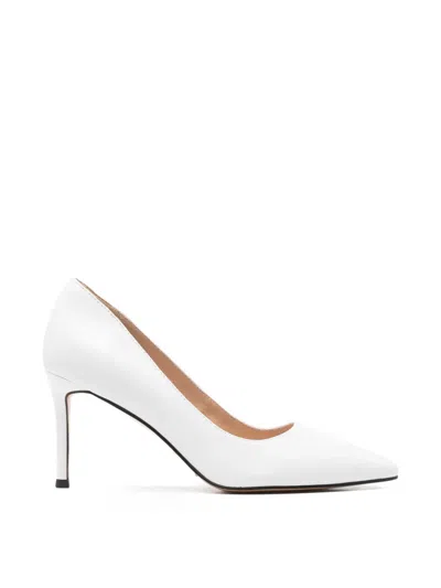 Linda Baumann Pointed-toe Pumps In White