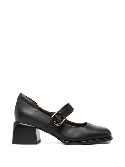 Linda Baumann Square-toe Pumps In Black