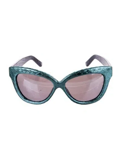 Pre-owned Linda Farrow Cat-eye Tinted Sunglasses In Blue/purple