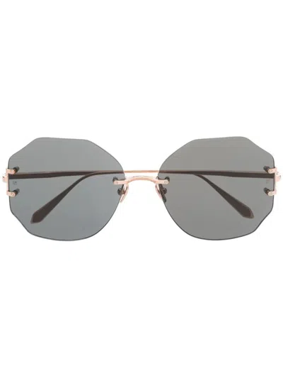 Linda Farrow Lisette Sunglass In Gold