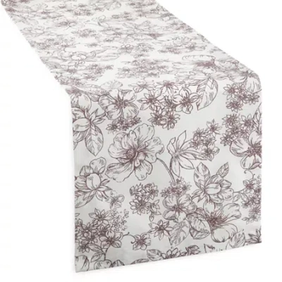 Linden Street Houlton Table Runner In White