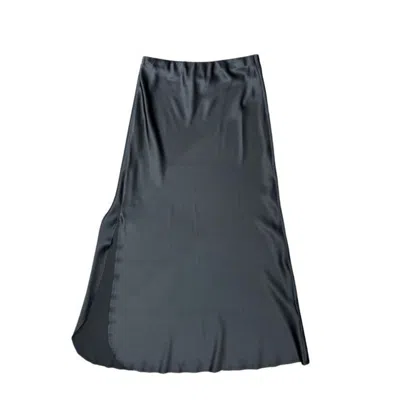 Lindsay Nicholas New York Women's Silk Slit Skirt In Black
