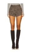 Line & Dot Clyde Short In Brown
