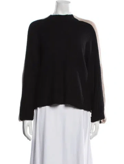 Pre-owned Line & Dot Colorblock Pattern Crew Neck Sweater In Black