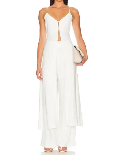 Line And Dot Jordey Vest In Cream In White