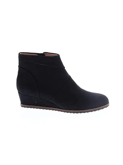 Pre-owned Linea Paolo Ankle Boots In Black
