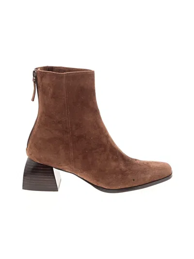 Pre-owned Linea Paolo Ankle Boots In Brown