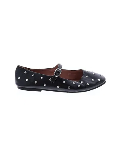 Pre-owned Linea Paolo Flats In Black