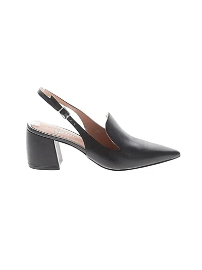 Pre-owned Linea Paolo Heels In Black