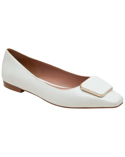 Linea Paolo Nancy Leather Flat In White