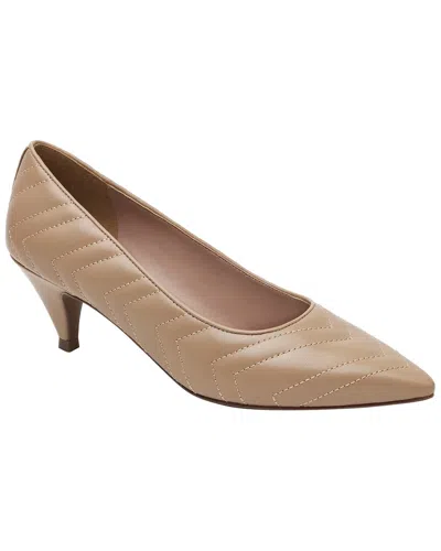 Linea Paolo Odie Leather Pump In Neutral