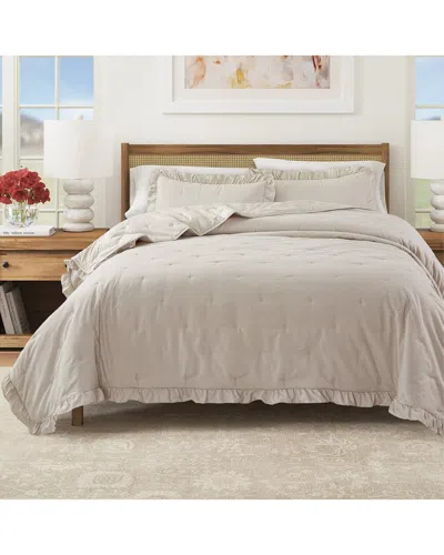 Linery & Co . Dot Stitch Ruffled Quilt Set