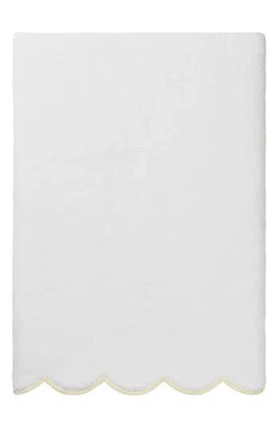 Linum Home Textiles Adornia Scallop Bath Towel In Multi