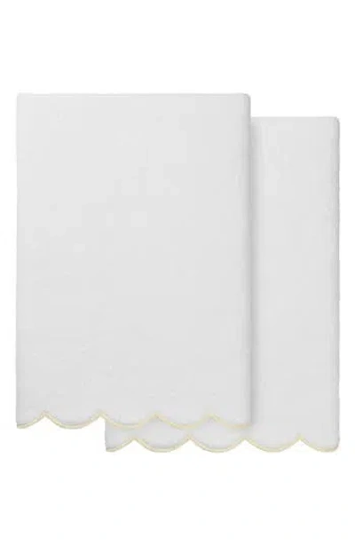 Linum Home Textiles Adornia Scallop Set Of 2 Bath Towels In White/ Beige
