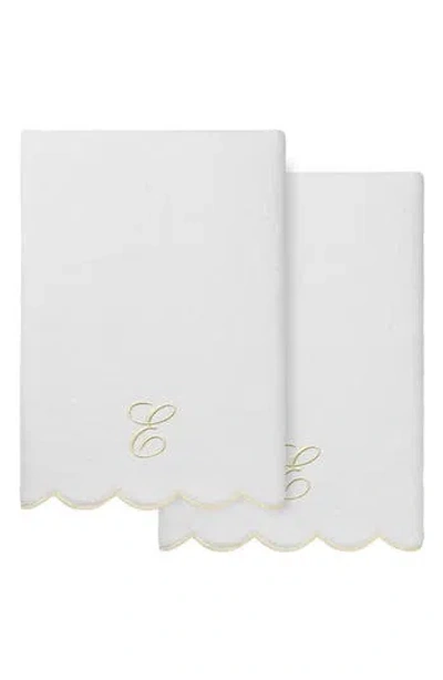Linum Home Textiles Adornia Scallop Set Of 2 Monogram Bath Towels In White/ Beige E