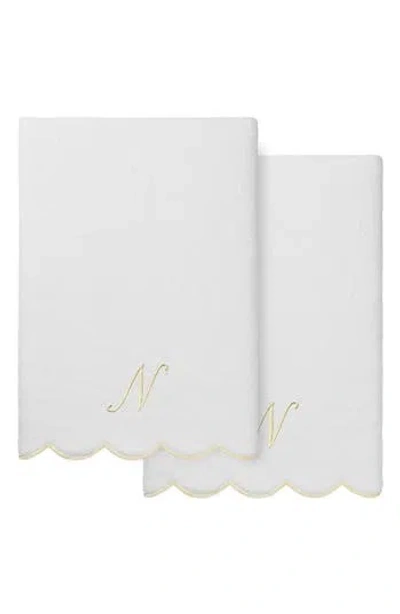 Linum Home Textiles Adornia Scallop Set Of 2 Monogram Bath Towels In White/ Beige N