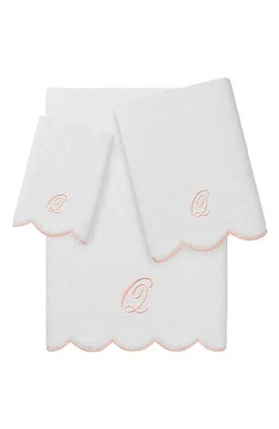 Linum Home Textiles Scalloped 3-piece Personalized Towel Set