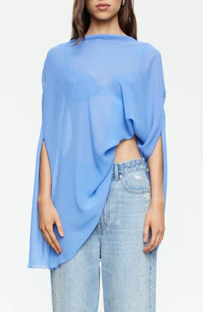 Lioness Aura Poncho In Pattern