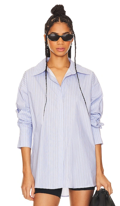 Lioness Boyfriend Shirt In Blue Stripe