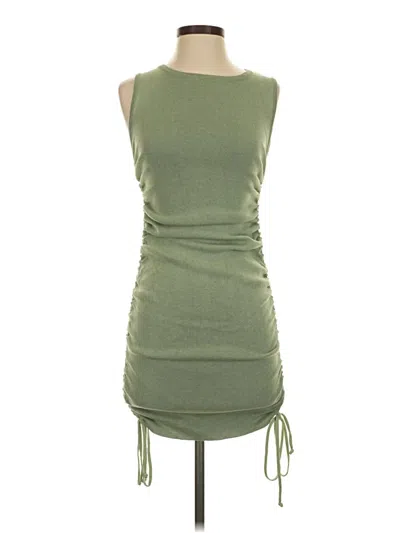 Pre-owned Lioness Casual Dress In Green