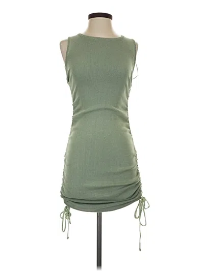 Pre-owned Lioness Casual Dress In Green