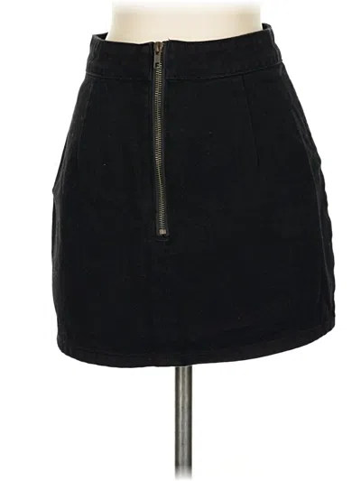 Pre-owned Lioness Casual Skirt In Black