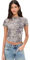 Lioness Clubhouse Tee Leopard Fade In Leopard Fade