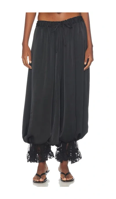 Lioness Kiss & Tell Pant In Black