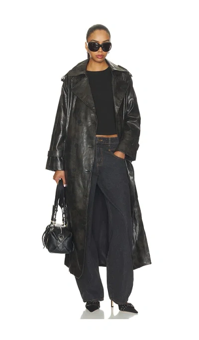 Lioness Off Duty Coat In Black