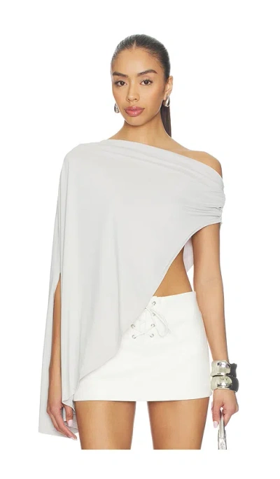 Lioness Reborn Poncho In White