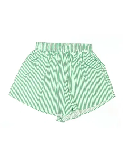 Lioness Shorts In Green