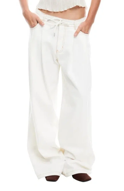 Lioness Slouched Tie Up Jeans In Porcelain