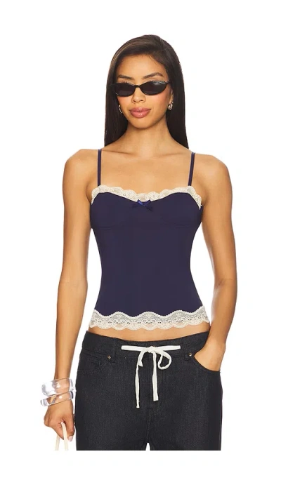 Lioness Top Model Cami Top In Blue