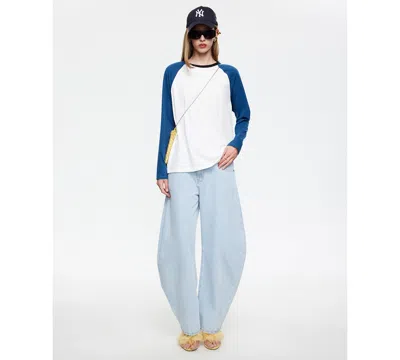 Lioness Women's Crew Neck Baseball T-shirt In Blue