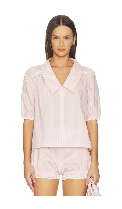 Lisa Says Gah Oberteil San In Pink