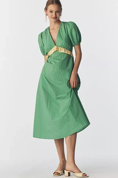 Lisa Says Gah Short-sleeve V-neck Midi Dress In Green