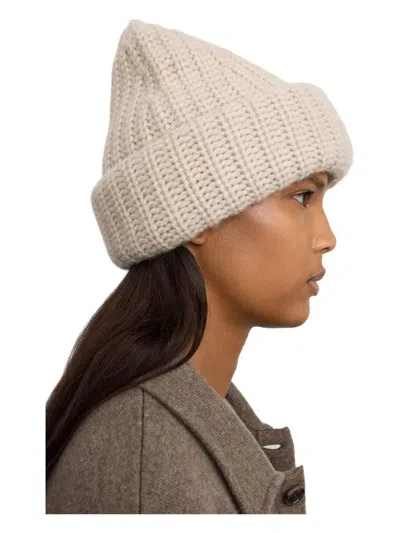 Lisa Yang Beatris Beanie In Neutral