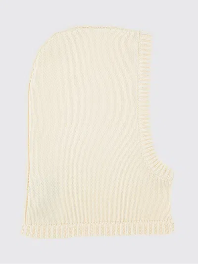 Lisa Yang Hat Woman In Yellow