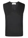 Lisa Yang Knitted Cashmere V-neck Vest In Black