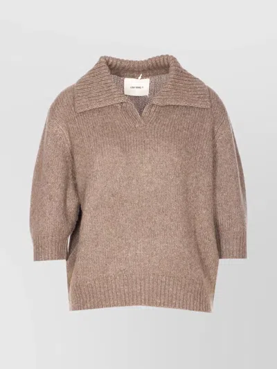 LISA YANG KNITWEAR TOP WITH V-NECK AND RIBBED CUFFS