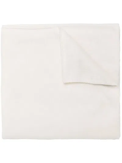 Lisa Yang Oversized Cashmere Scarf In Weiss