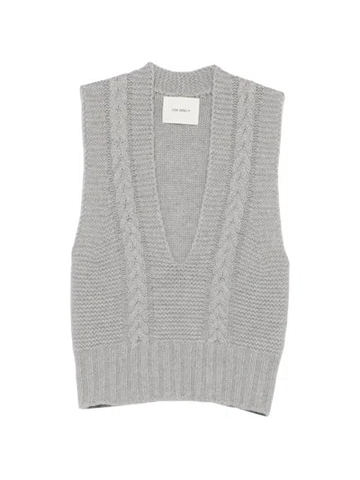 Lisa Yang Sallie Cable-knit V-neck Top In Gray