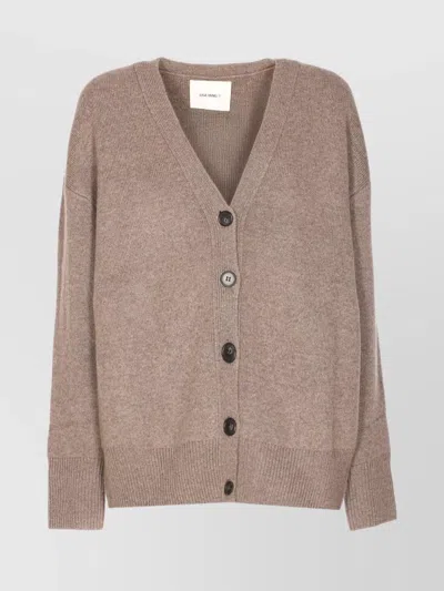 LISA YANG V-NECK LONG SLEEVE KNITWEAR II