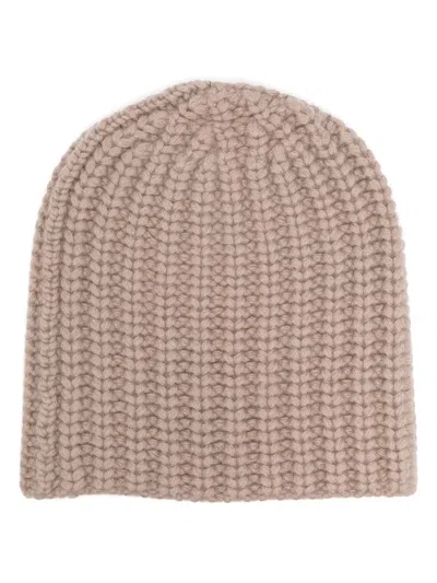 Liska Heidi Beanie In Brown