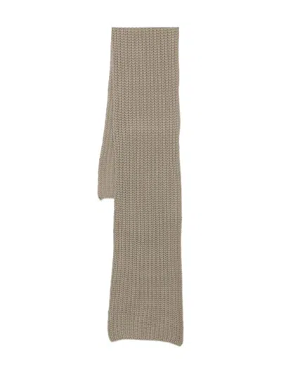 Liska Gerippter Strickschal In Green